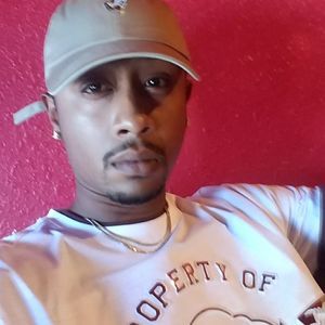 Meet your Posher, Leon